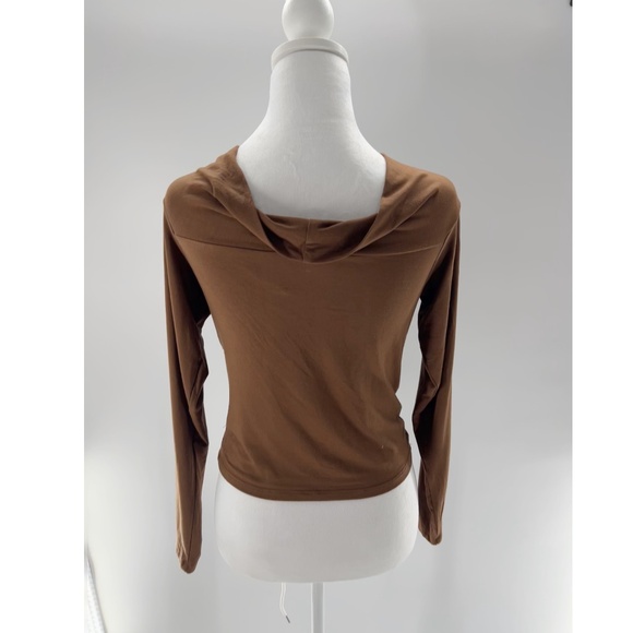 Tracy Front Twist V neck Long Sleeve Brown Top Size Medium - Picture 4 of 6